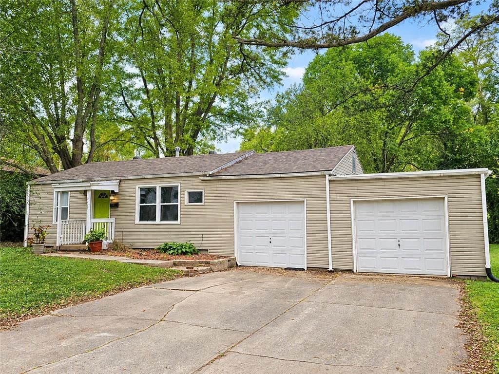 5520 Hardy Avenue, Raytown, MO