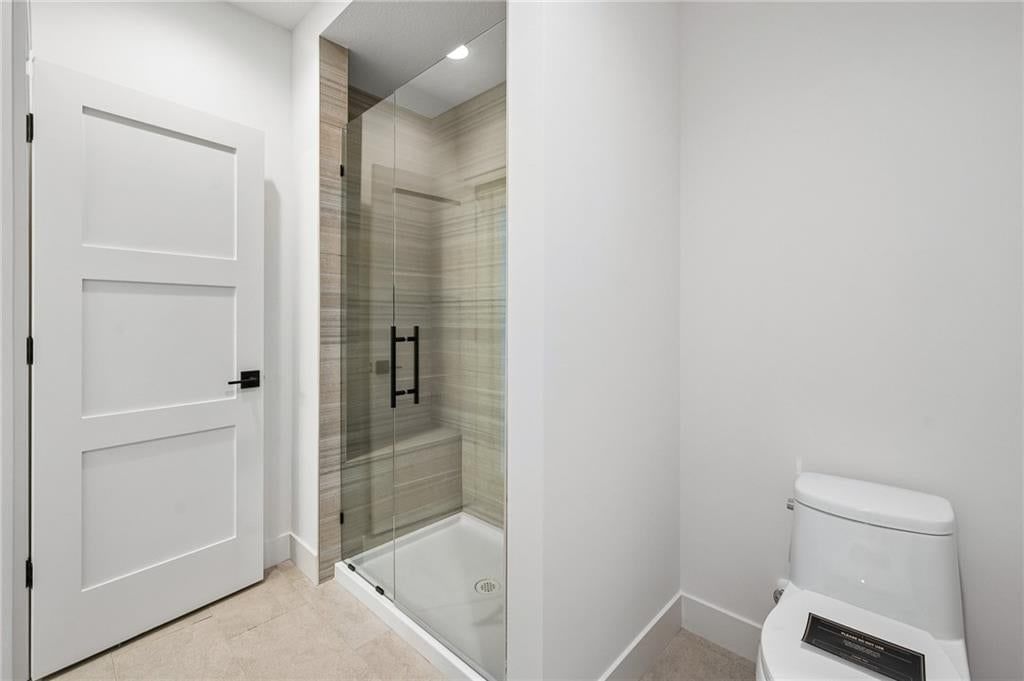 Photo 26 of 43 - 13725 Pembroke Lane, Leawood, KS 66224