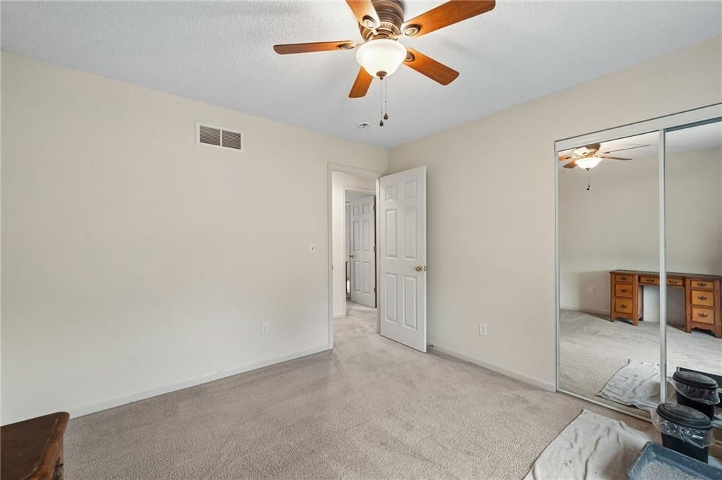 8416 N Winfield Avenue — photo 18