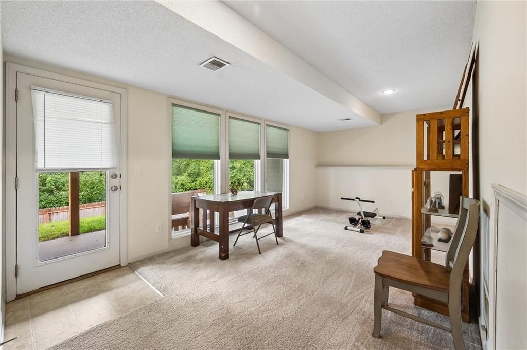 8416 N Winfield Avenue — photo 25