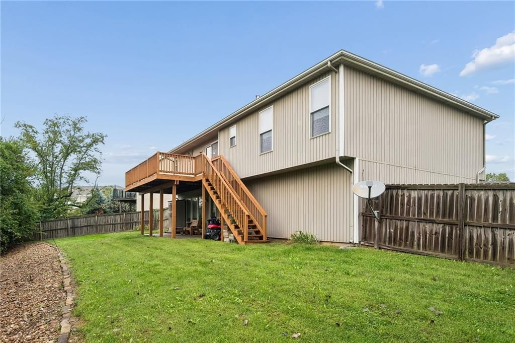 8416 N Winfield Avenue — photo 28