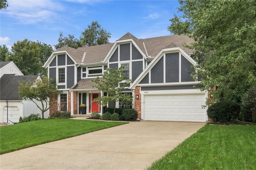9613 W 125th Street, Overland Park, KS: listing photo 3