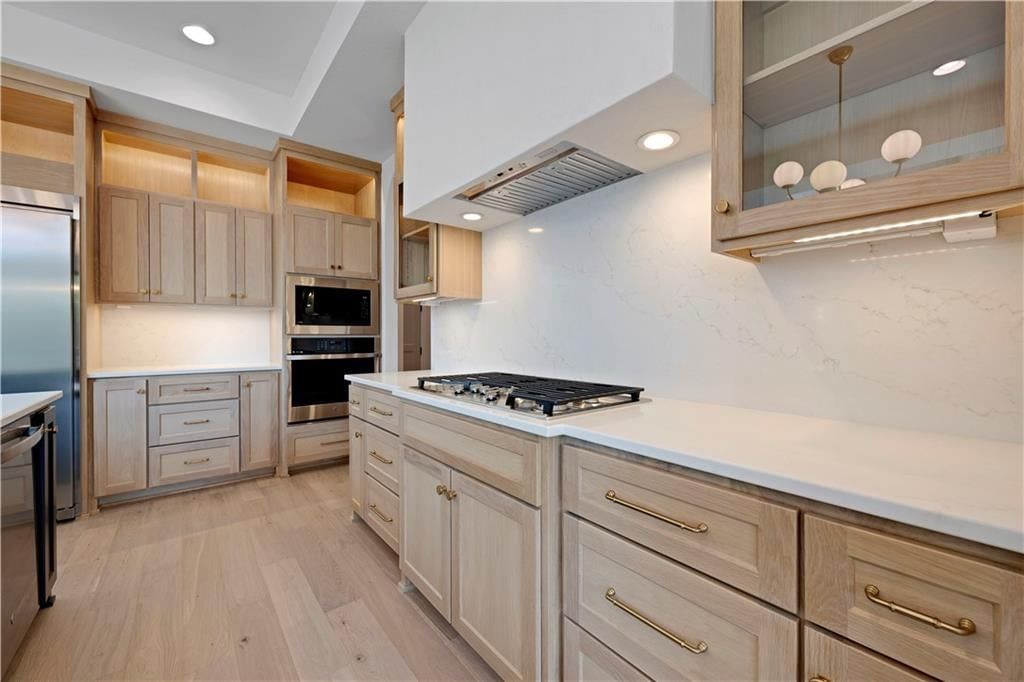 Photo 18 of 58 - 11806 W 181st Terrace, Overland Park, KS 66013