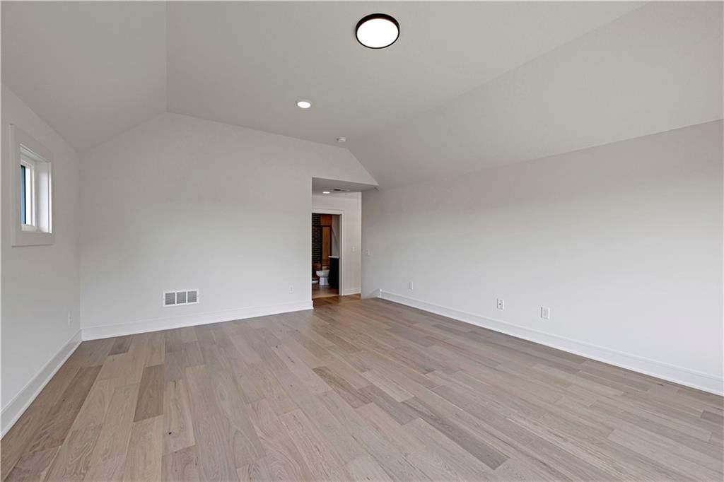 Photo 37 of 58 - 11806 W 181st Terrace, Overland Park, KS 66013