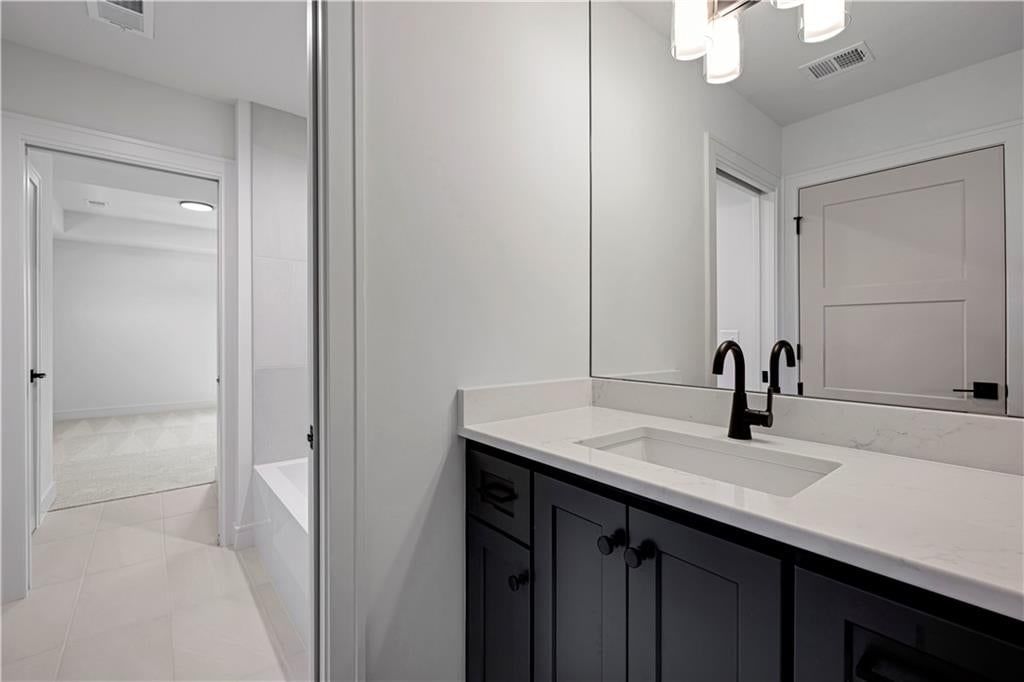 Photo 43 of 58 - 11806 W 181st Terrace, Overland Park, KS 66013