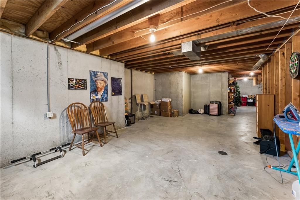 809 NE Aaron Drive — photo 43