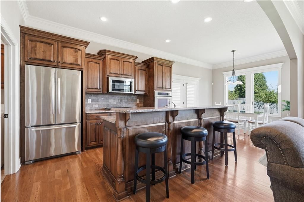 Photo 6 of 40, 1510 Spur Ridge Circle, Raymore, MO 64083