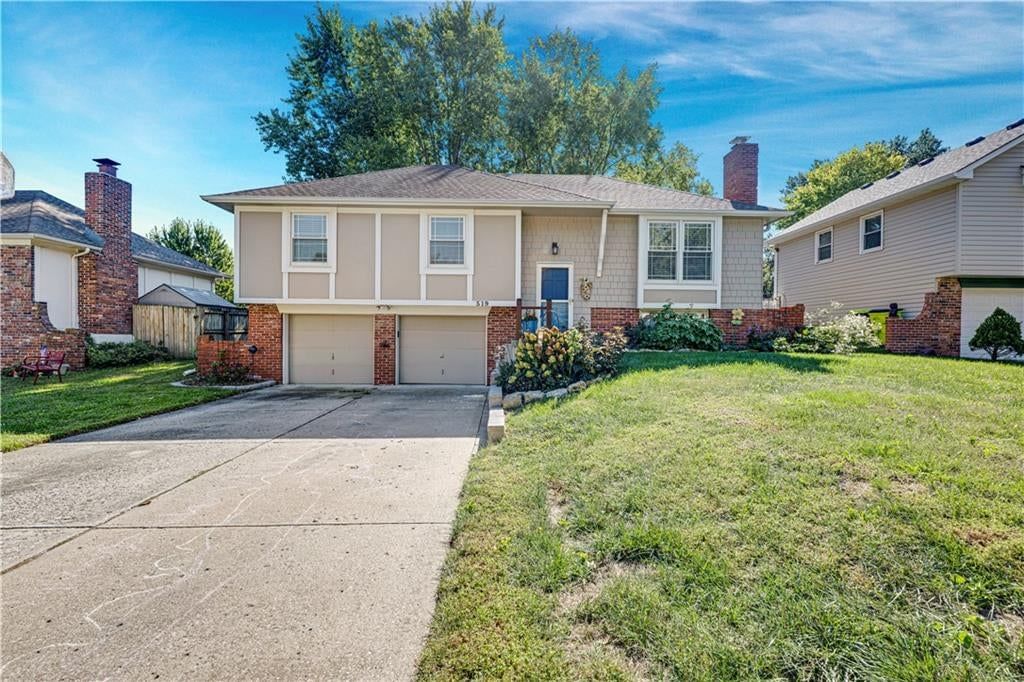 519 Mark Lane, Belton, MO