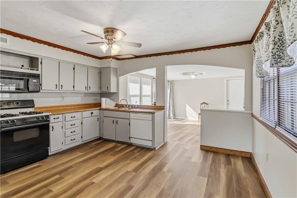 3706 Harmony Drive — photo 9