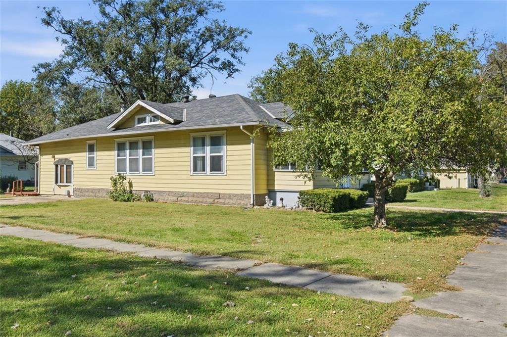 116 S Oak Street, Gardner, KS: listing photo 3