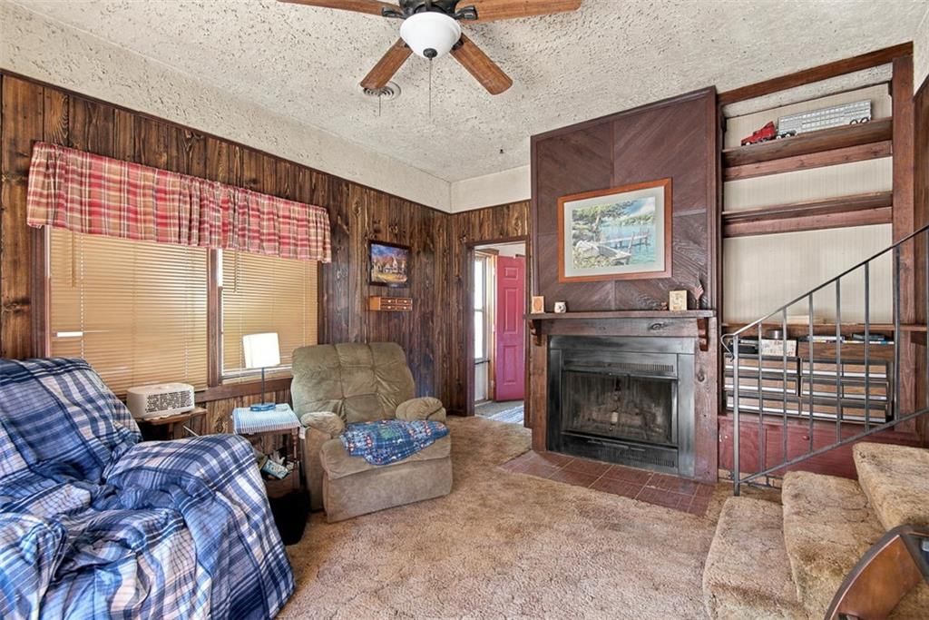 116 S Oak Street, Gardner, KS