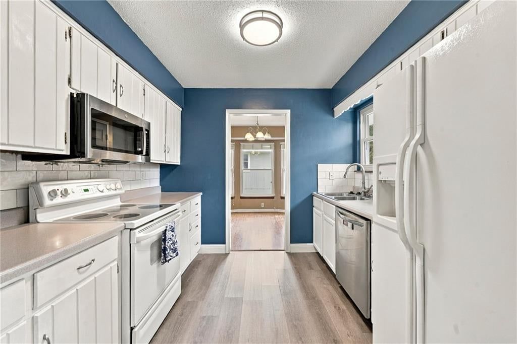 200 S Downey Avenue — photo 14