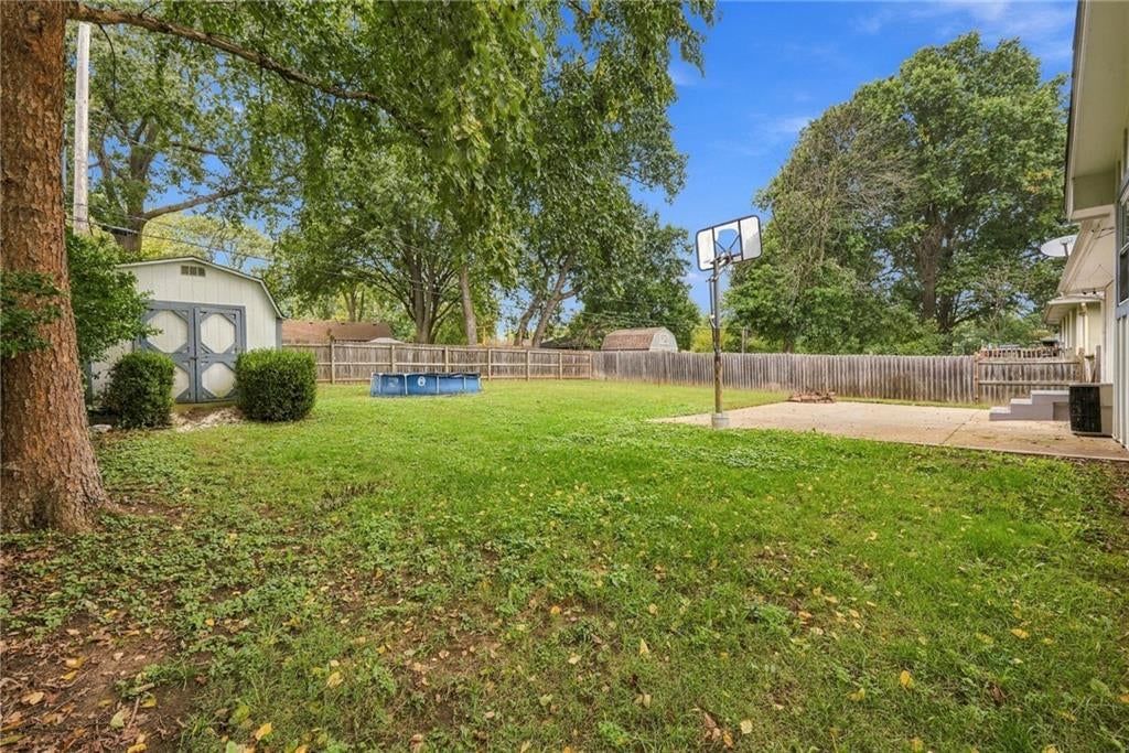 200 S Downey Avenue — photo 19