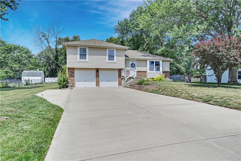 16010 Harris Avenue, Belton, MO