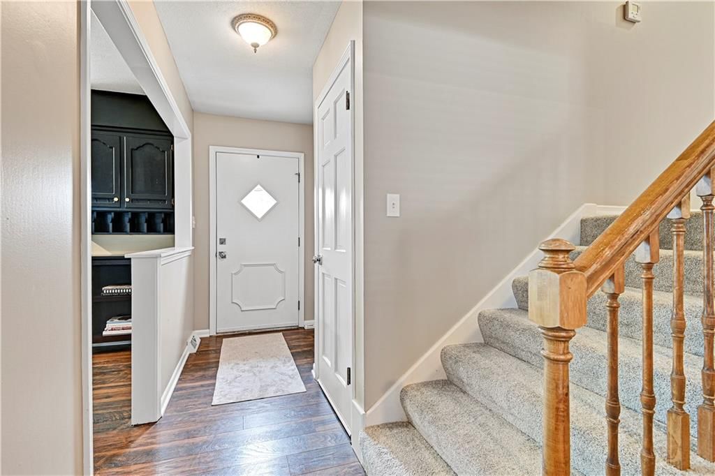16010 Harris Avenue, Belton, MO: listing photo 2