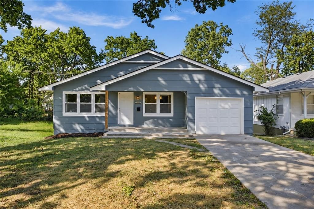 1704 E 79th Street, Kansas City, MO