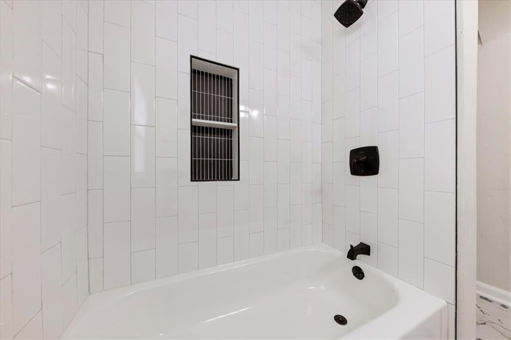 3646 Askew Avenue — photo 8