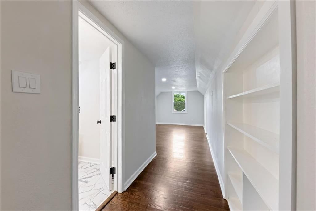 3646 Askew Avenue — photo 18