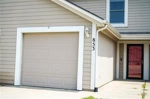 853 E 167th Court, Gardner, KS: listing photo 3