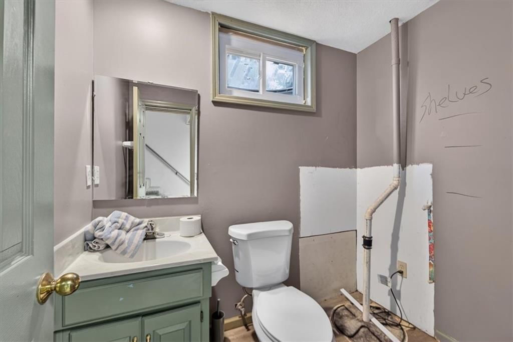 Photo 63 of 73 - 713 NW Eagle Ridge Circle, Lee's Summit, MO 64081
