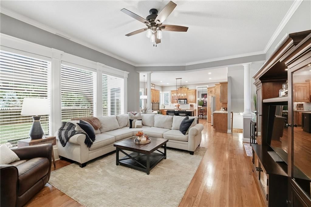 13813 Richards Street — photo 13