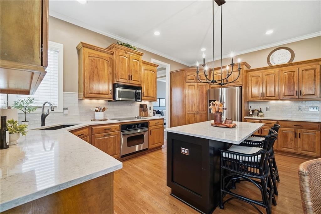 13813 Richards Street — photo 20