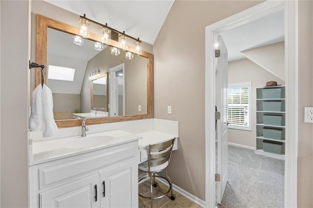 13813 Richards Street — photo 36