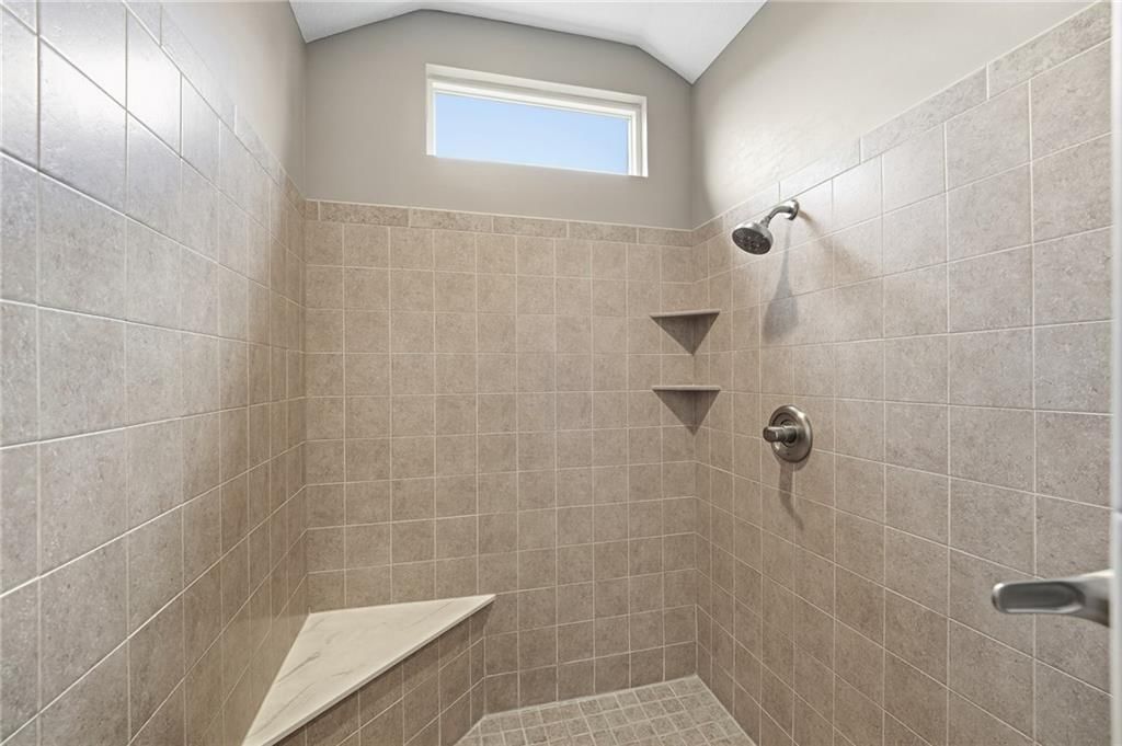 13813 Richards Street — photo 37