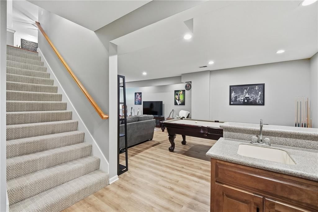 13813 Richards Street — photo 55