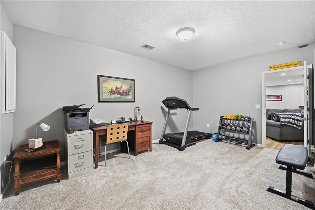 13813 Richards Street — photo 70