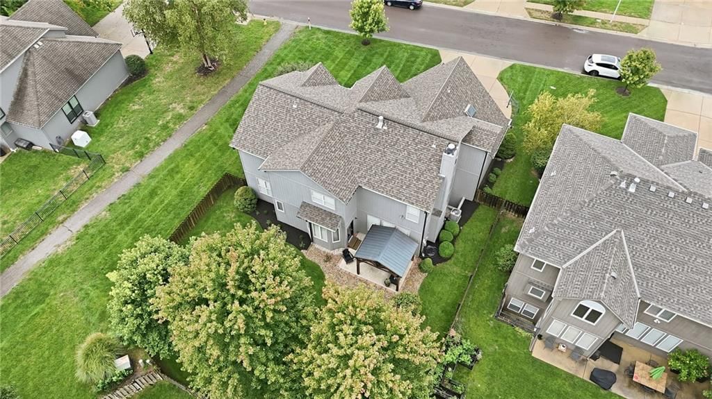 13813 Richards Street — photo 86