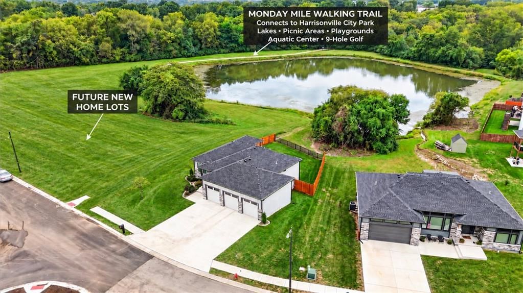 1206 Lady's Lane, Harrisonville, MO