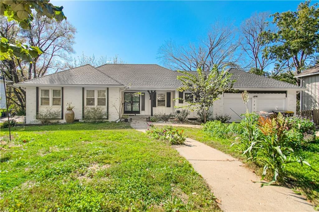 1219 E 109th Terrace, Kansas City, MO