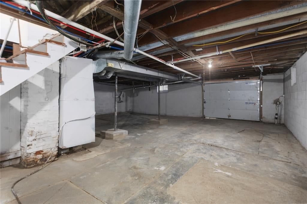 203 E 2nd Street — photo 24
