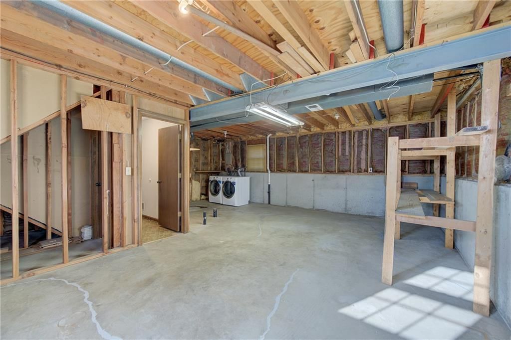 Photo 19 of 25 - 5712 Long Avenue, Shawnee, KS 66216