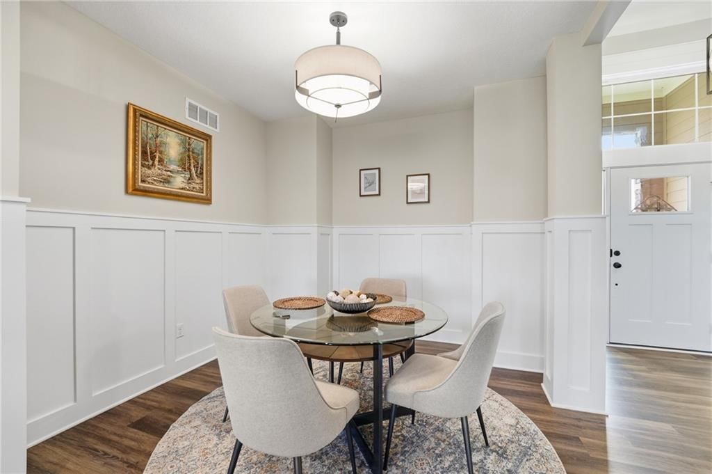 Photo 11 of 79 - 4372 Aspen Drive, Basehor, KS 66007