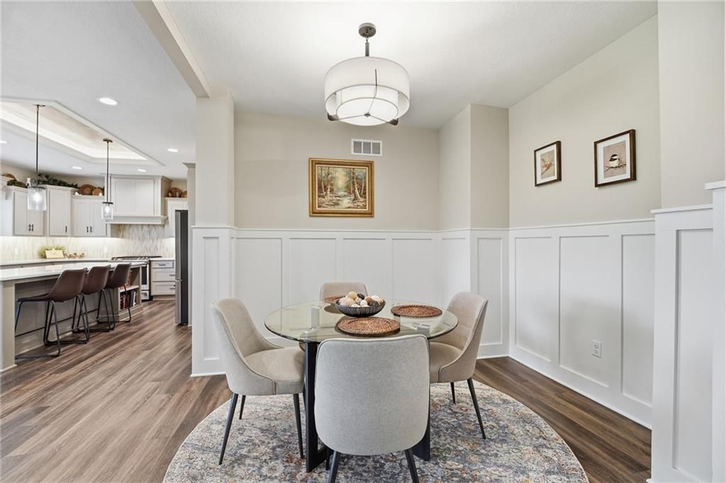 Photo 12 of 79 - 4372 Aspen Drive, Basehor, KS 66007