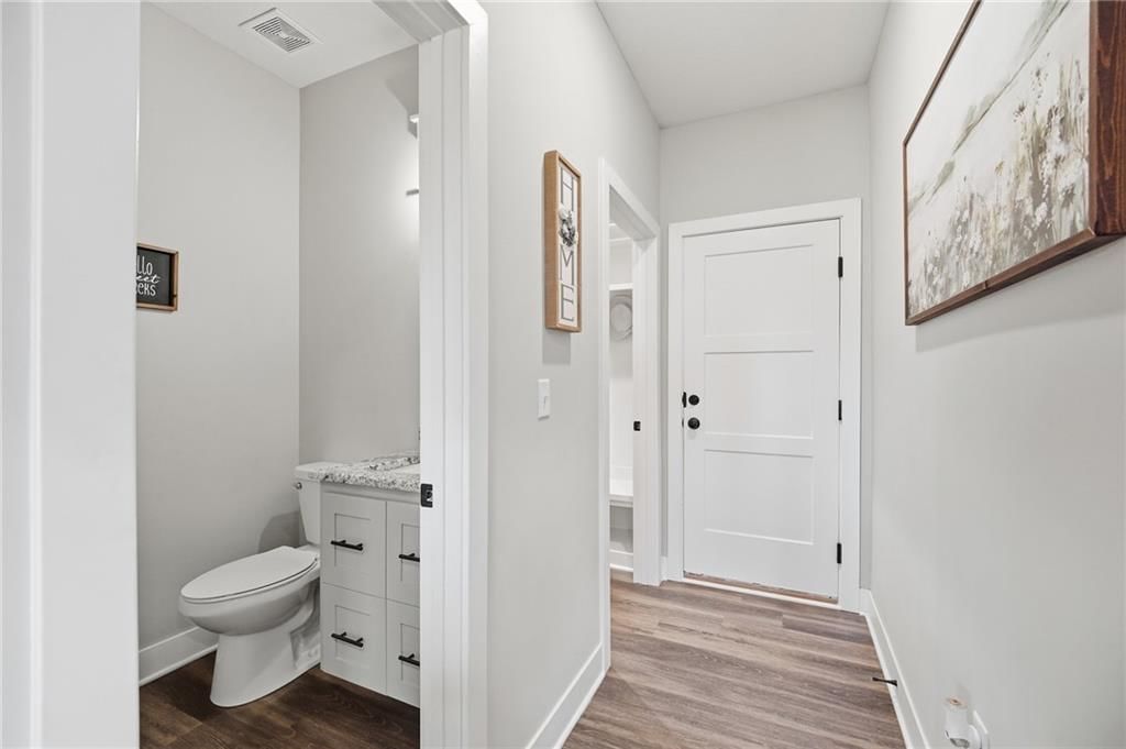 Photo 22 of 79 - 4372 Aspen Drive, Basehor, KS 66007