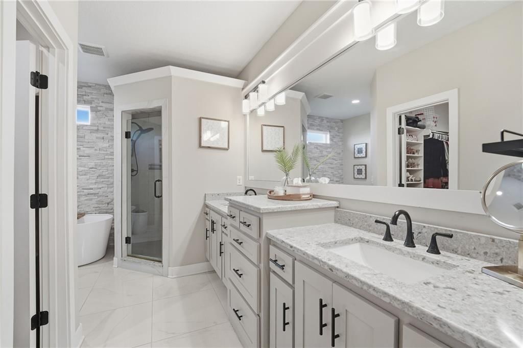 Finished basement at 4372 Aspen Drive, Basehor, KS 66007