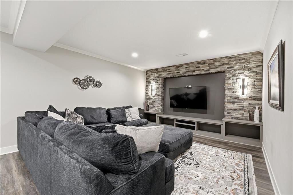 Photo 46 of 79 - 4372 Aspen Drive, Basehor, KS 66007