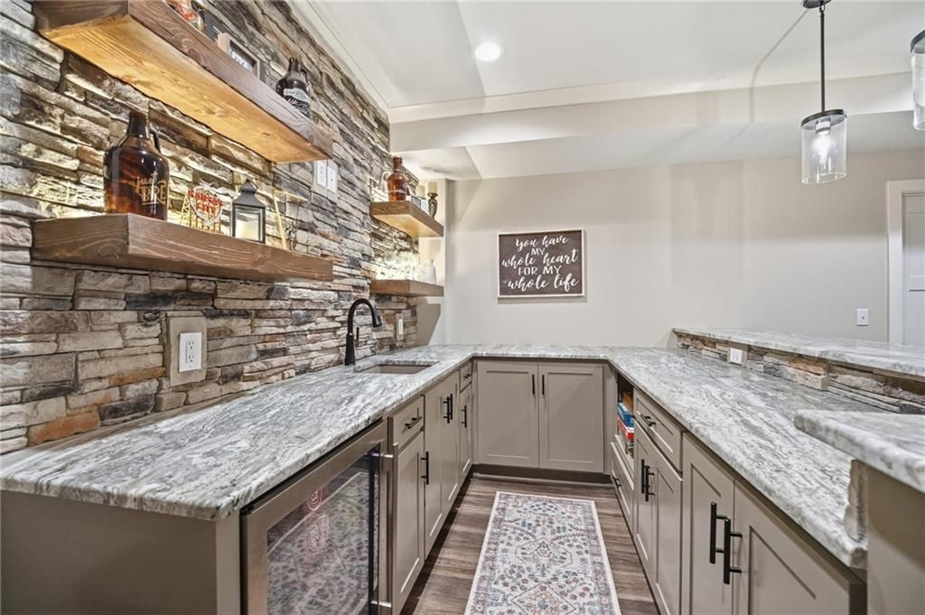 Photo 53 of 79 - 4372 Aspen Drive, Basehor, KS 66007