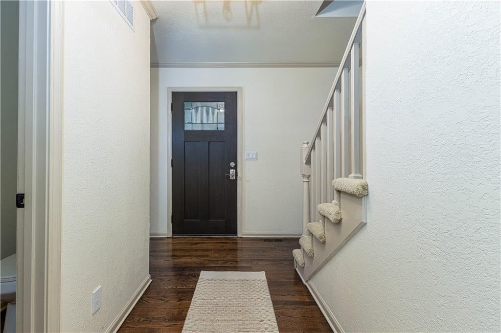 9624 N Wayne Avenue — photo 13