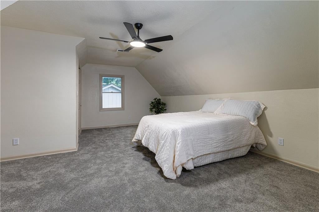 9624 N Wayne Avenue — photo 32