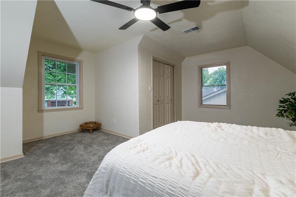 9624 N Wayne Avenue — photo 33