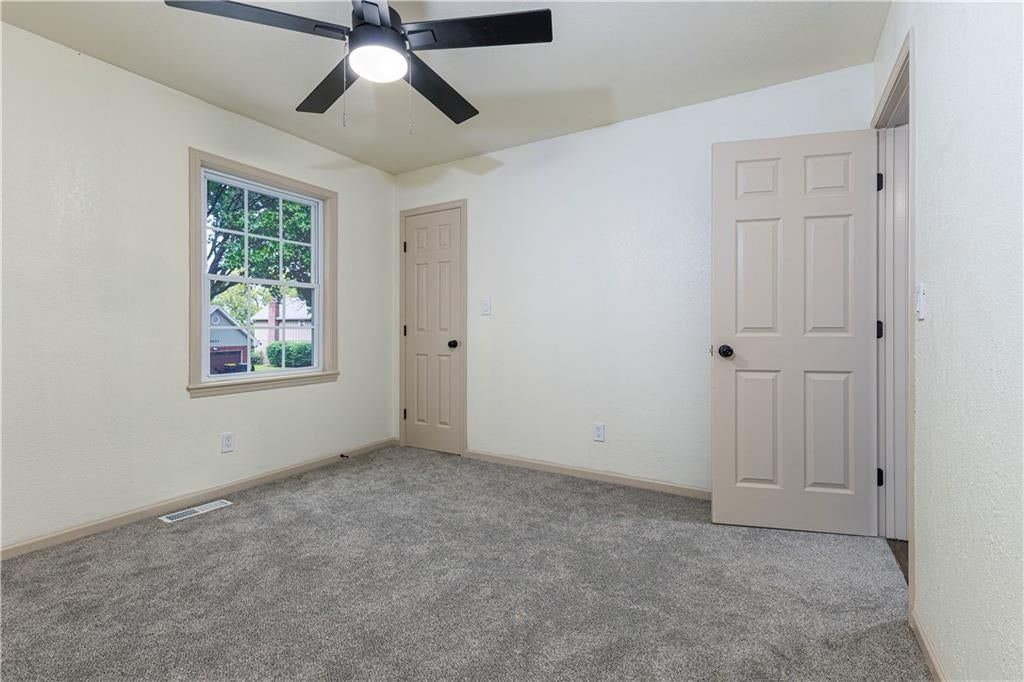 9624 N Wayne Avenue — photo 35