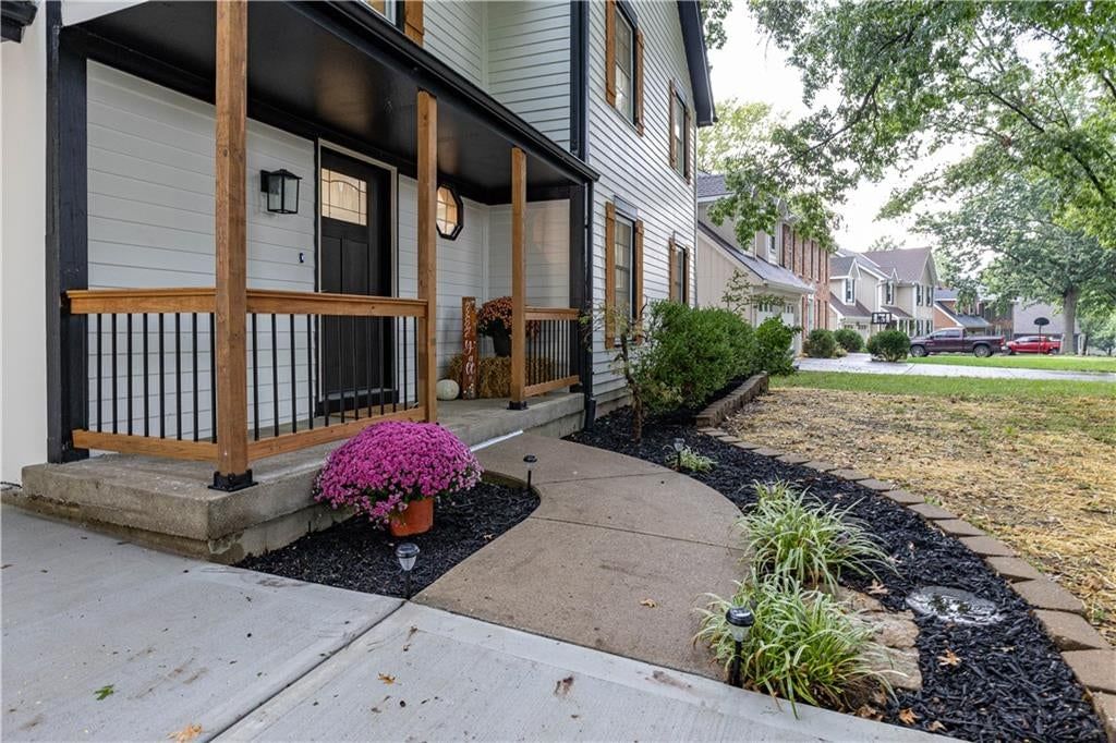 9624 N Wayne Avenue — photo 57