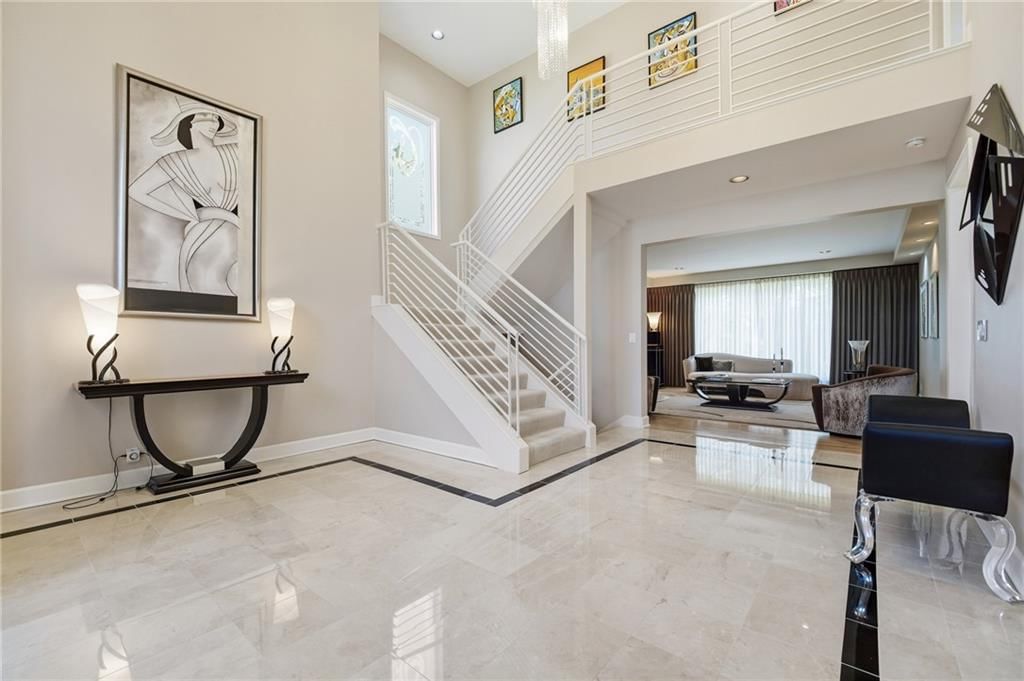 Photo 12 of 78 - 12707 Woodson Street, Overland Park, KS 66209