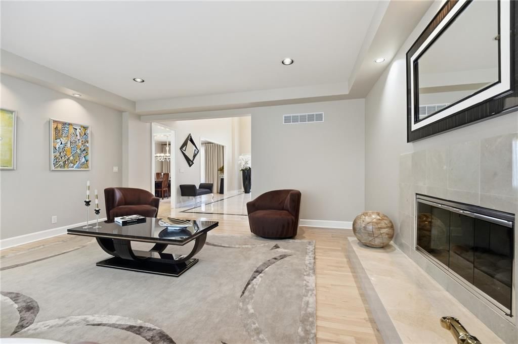 Photo 29 of 78 - 12707 Woodson Street, Overland Park, KS 66209