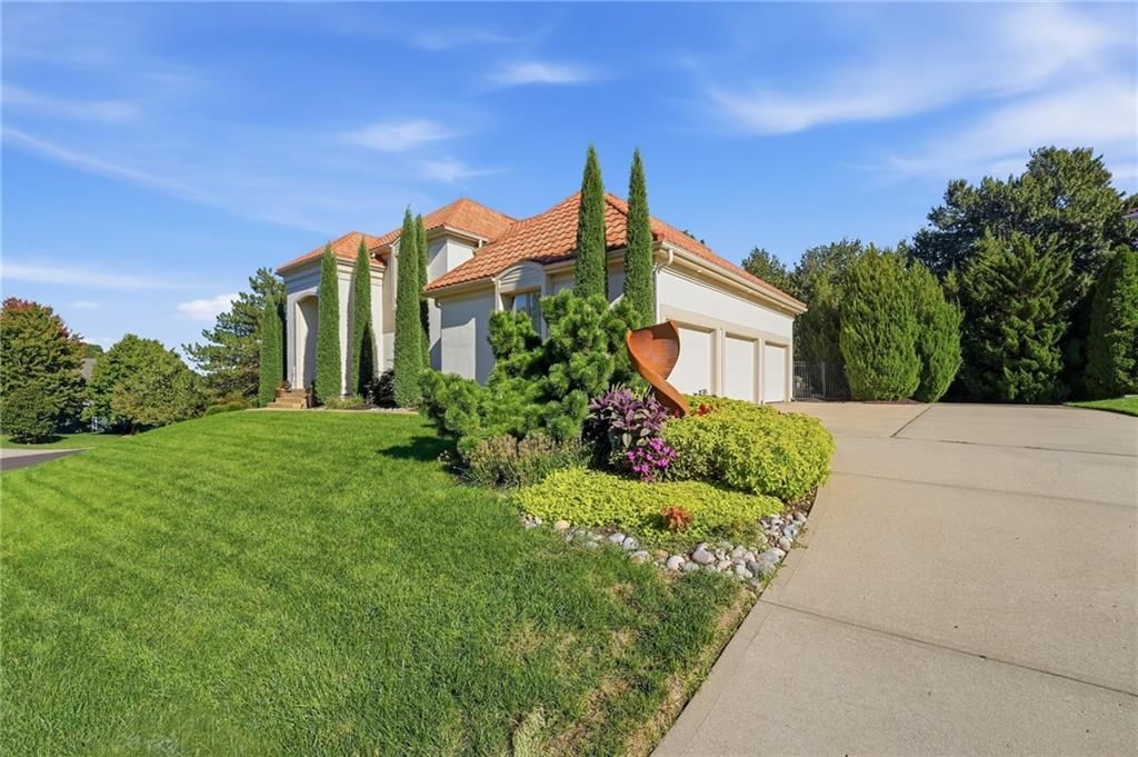 Photo 69 of 78 - 12707 Woodson Street, Overland Park, KS 66209