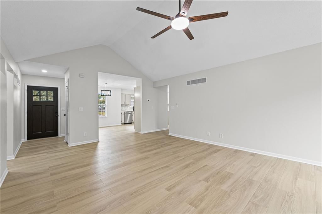1203 E 118 Terrace — photo 16